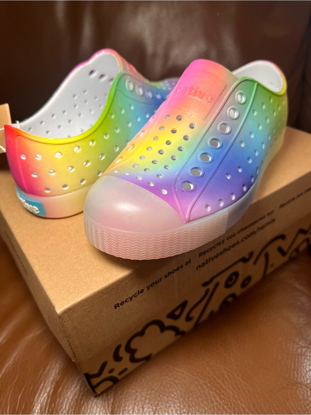 Native Shoes Toddler Size 10, 12 Rainbow Slip-On Jefferson Water Friendly
